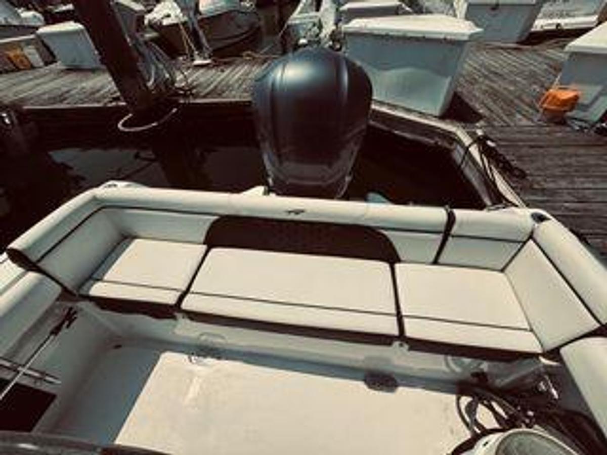 Used 23' Tidewater 232 LXF Center Console - 23ft