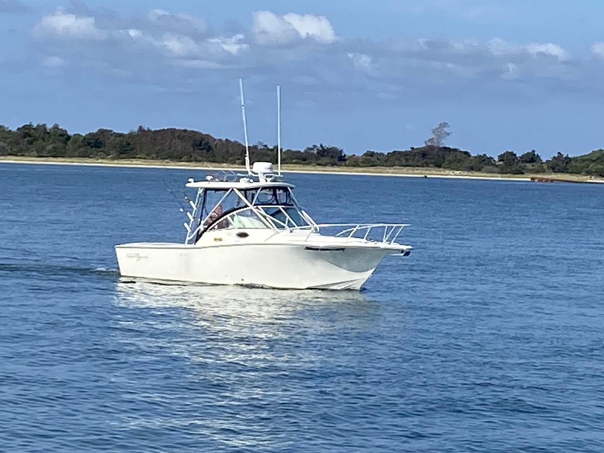 Used 2006 Albemarle 268 Express | 26ft