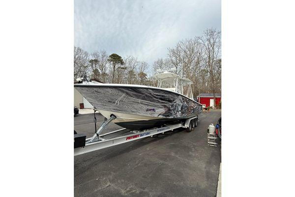 Used 2006 SeaVee 340B Center Console | 34ft