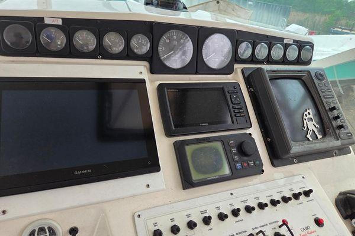 Used 1999 Cabo 35 Express | 35ft