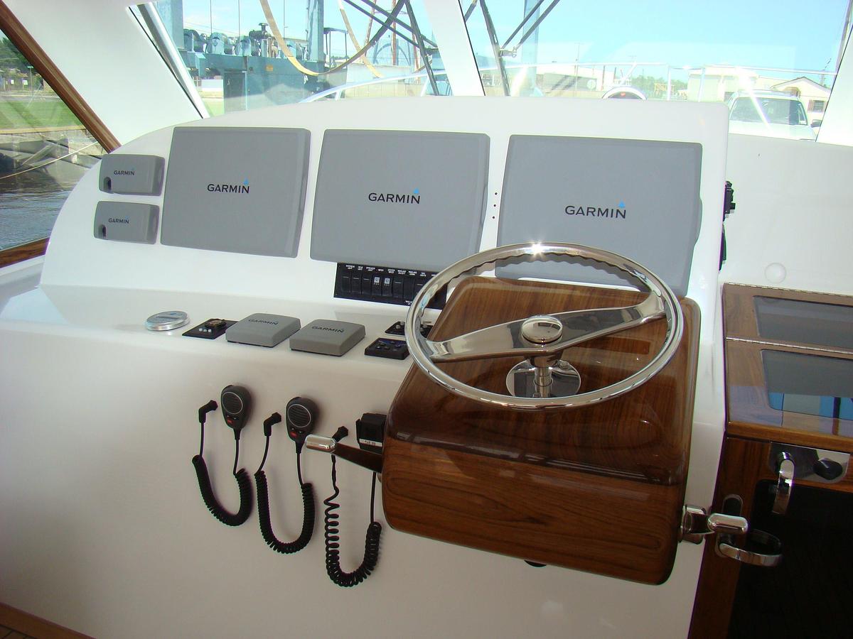 2026 Jersey Cape 47 Custom Hardtop | 47ft