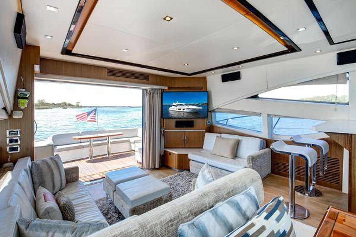 Used 2018 65' Sea Ray L650 | 65ft