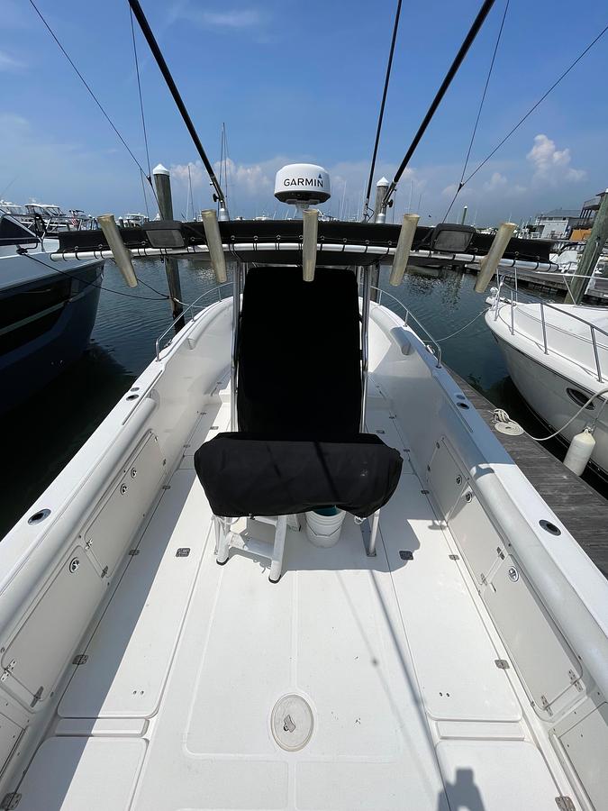 Used 2004 Century 3200 Center Console | 32ft