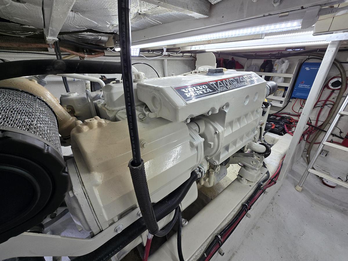 Used 2000 JM Custom 42 Sportfish | 42ft