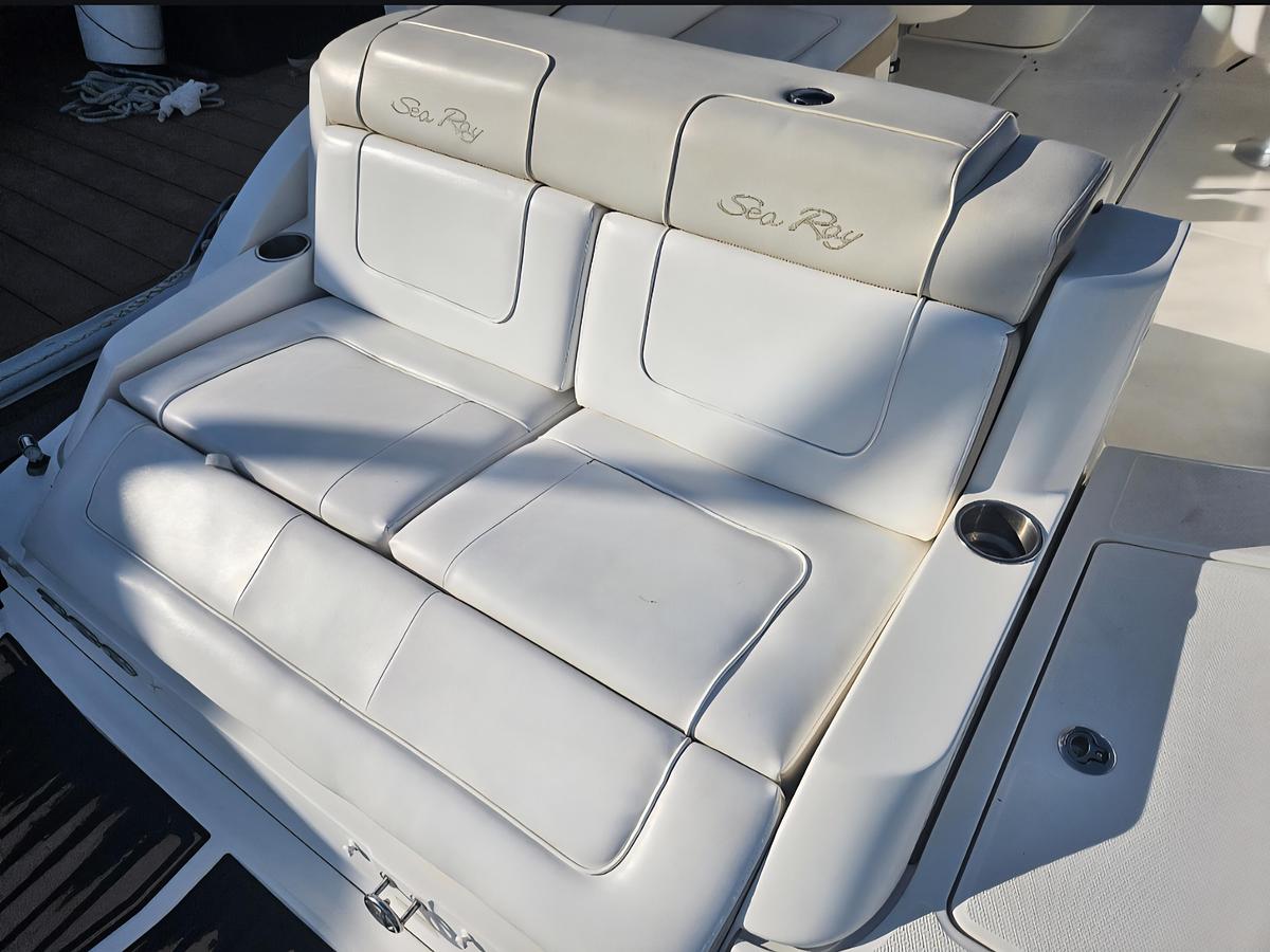 Used 2013 Sea Ray 260 Sundeck | 26ft