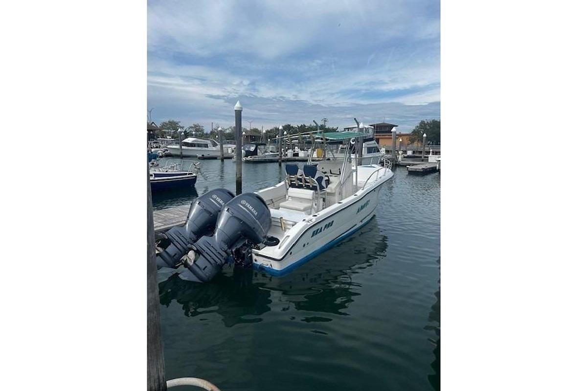 Used 2001 26' Sea Pro 255 Center Console | 26ft