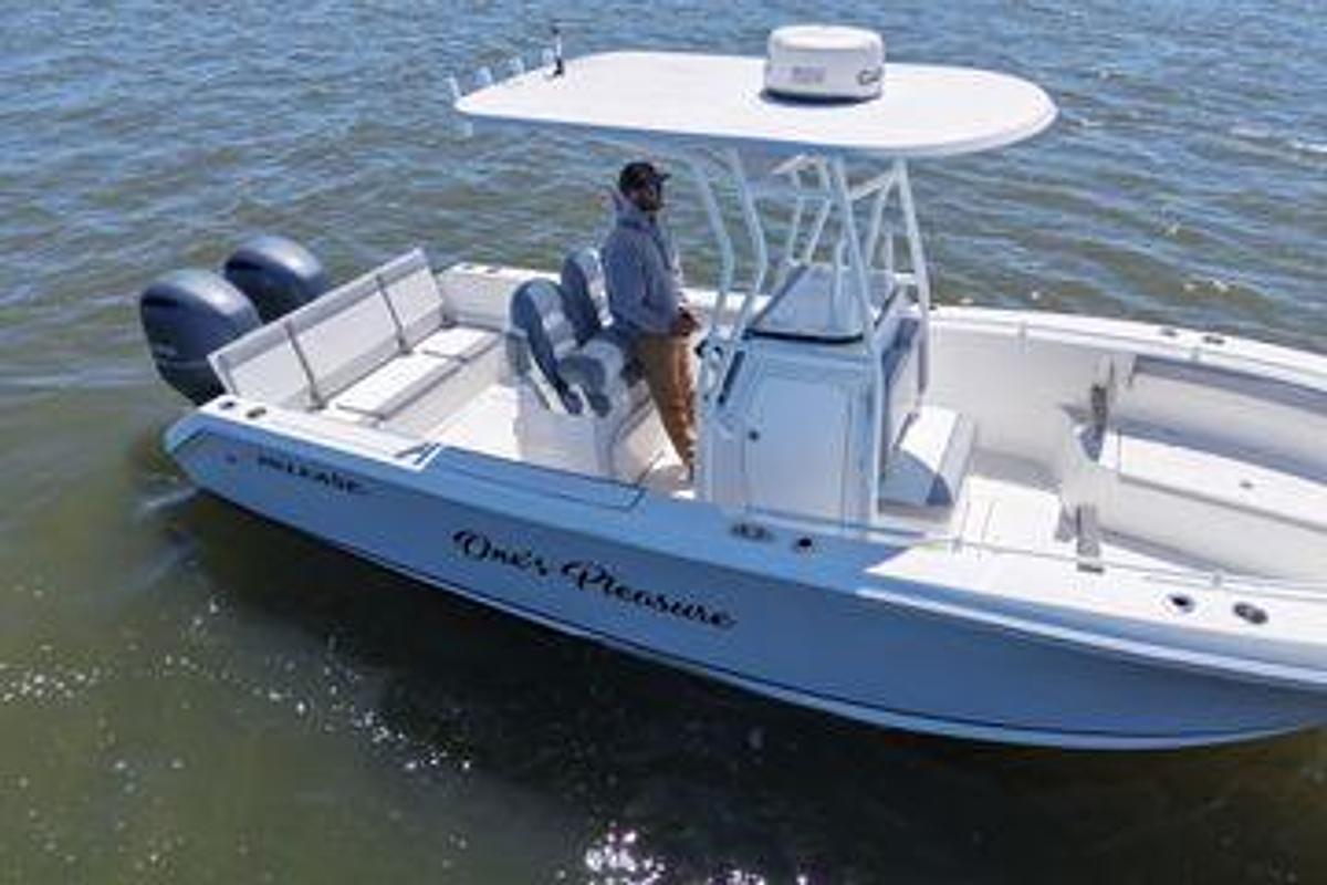 Used 2022 24' Release 240 RX | 24ft