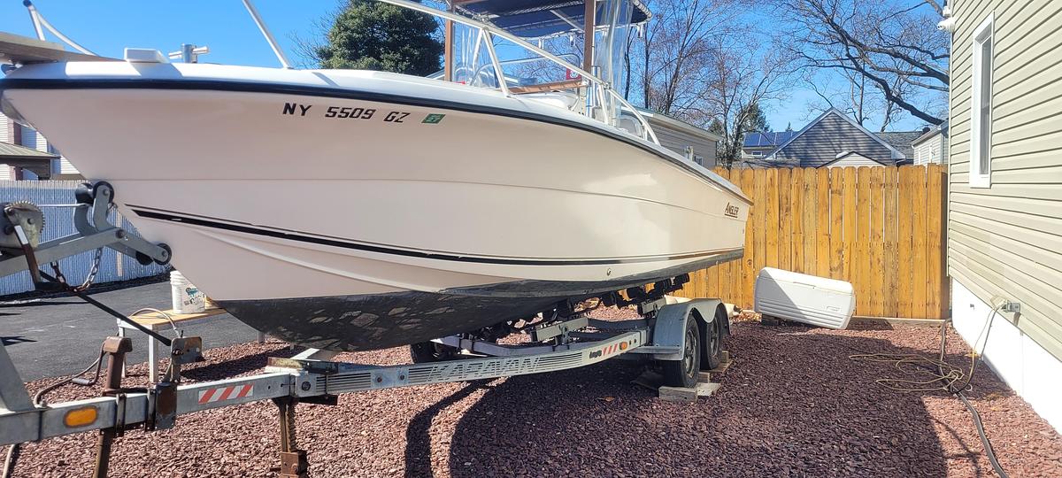 Used 2001 Angler 22 Center Console | 22ft