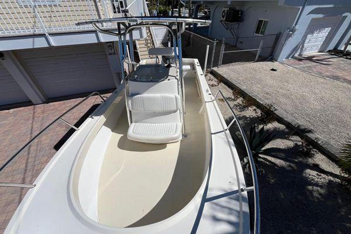 Used 2009 Parker 2300 Special Edition | 23ft