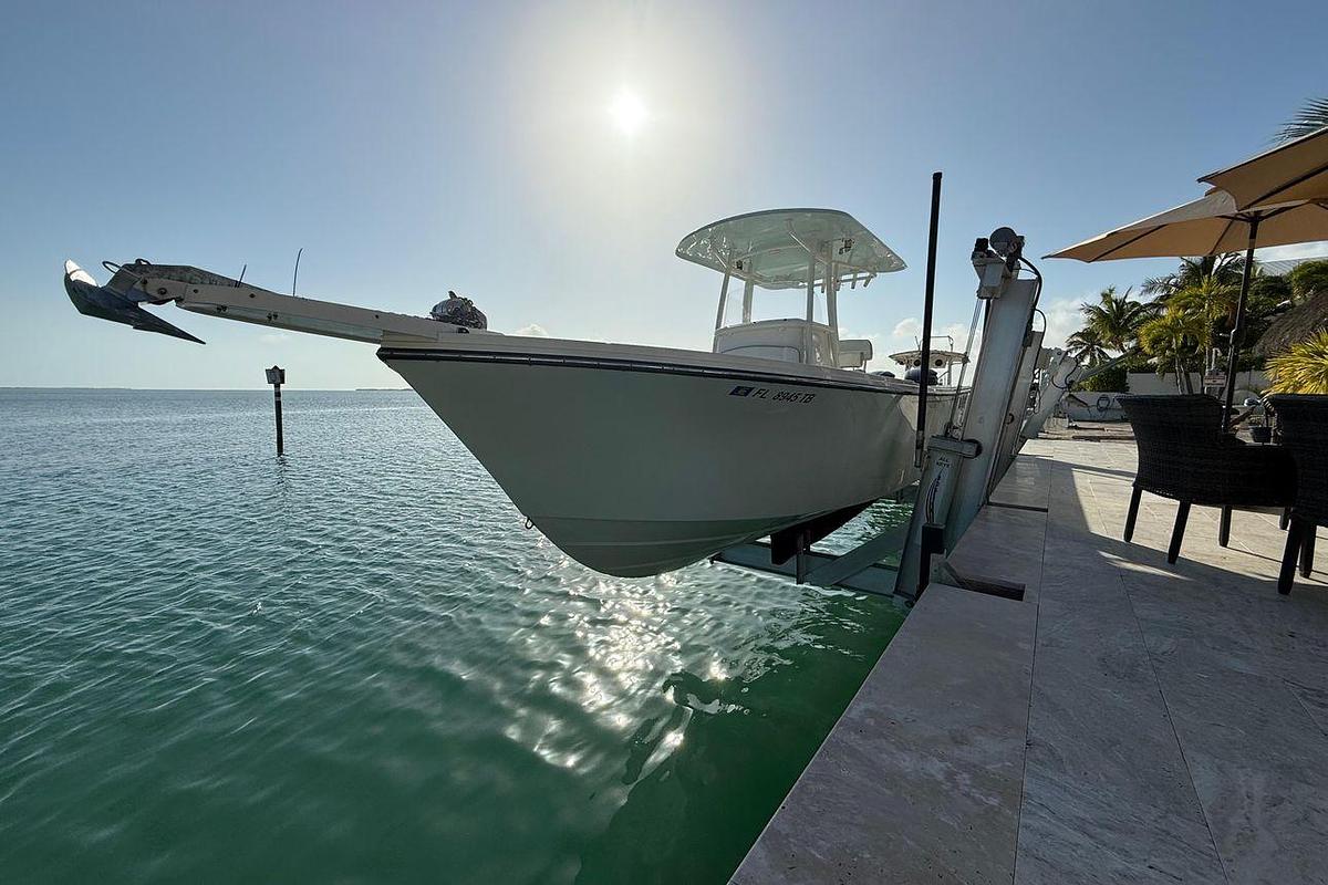 Used 2021 28' Parker 2801 Center Console | 28ft