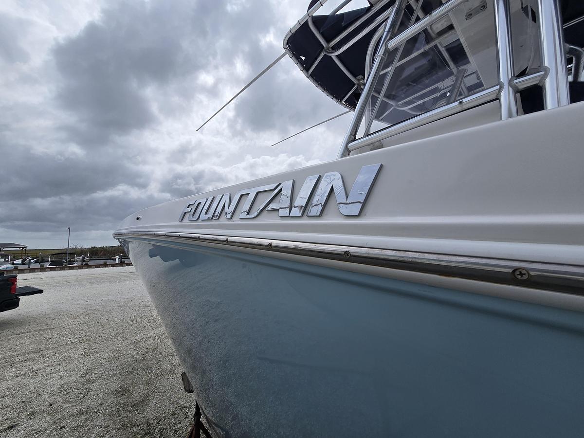 Used 2007 38' Fountain 38 Center Console | 38ft