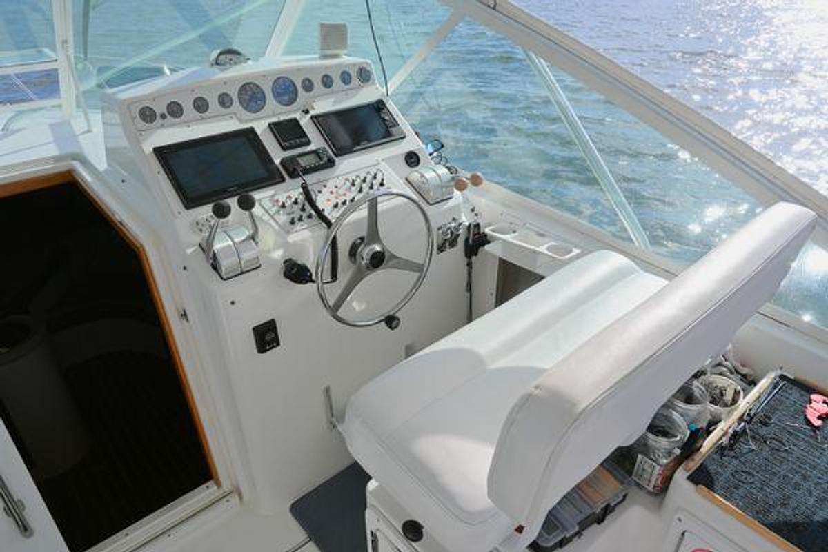 Used 2001 Cabo 35 Express | 35ft