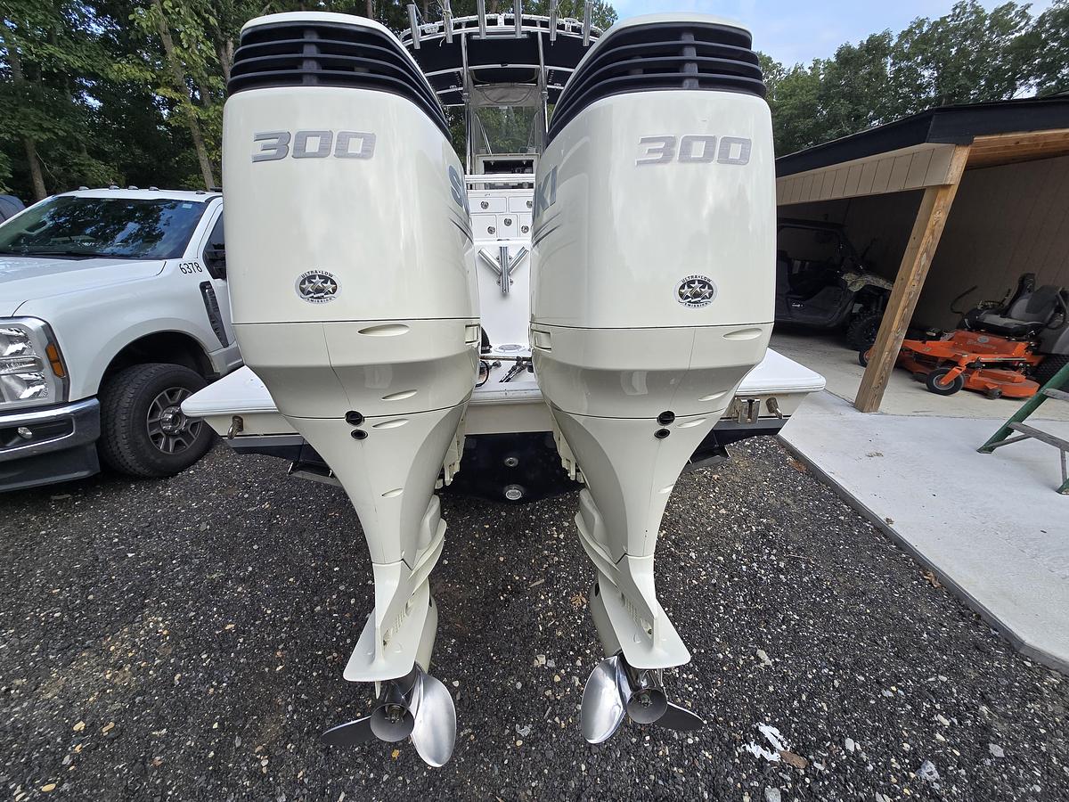 Used 2004 31' Contender Open | 31ft