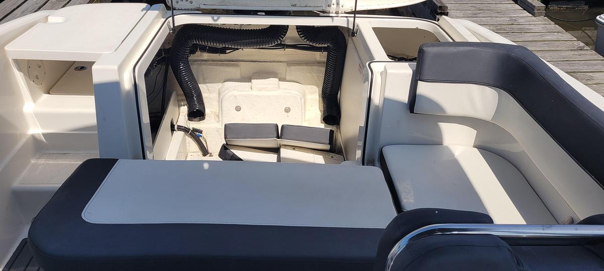 Used 2020 Bayliner VR5 Bowrider OB | 20ft