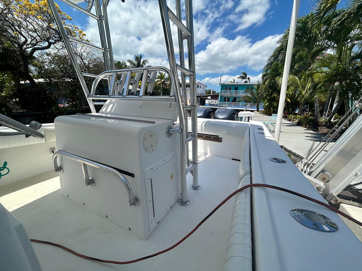 Used 2001 Regulator 32 Cc | 32ft