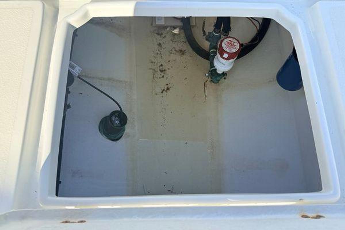 Used 2023 24' Pair Customs 24 Center Console | 24ft