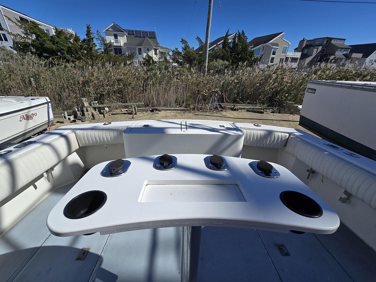 Used 2002 Carolina Classic 28 Express | 28ft