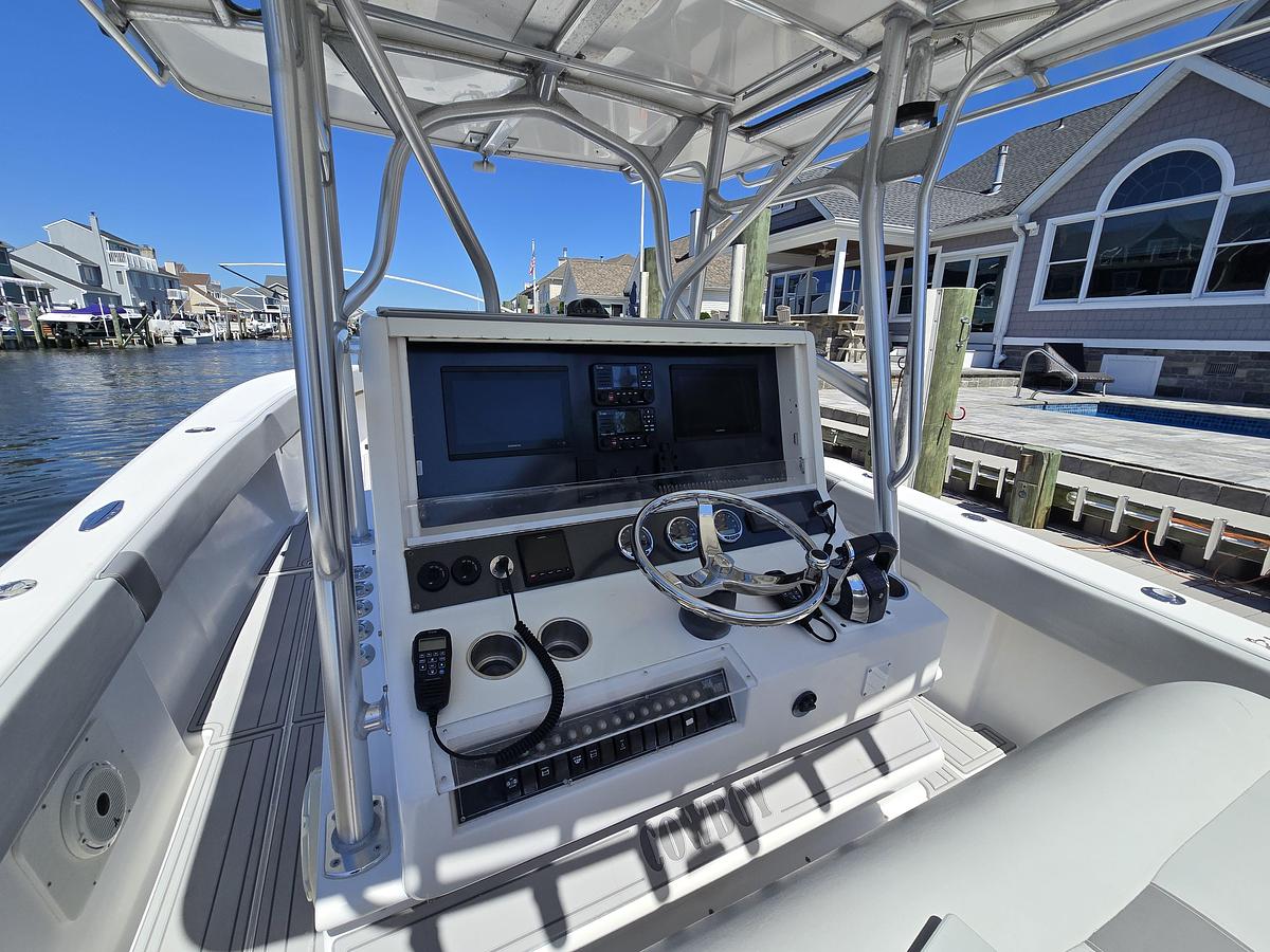 Used 2004 SeaVee 340B | 34ft