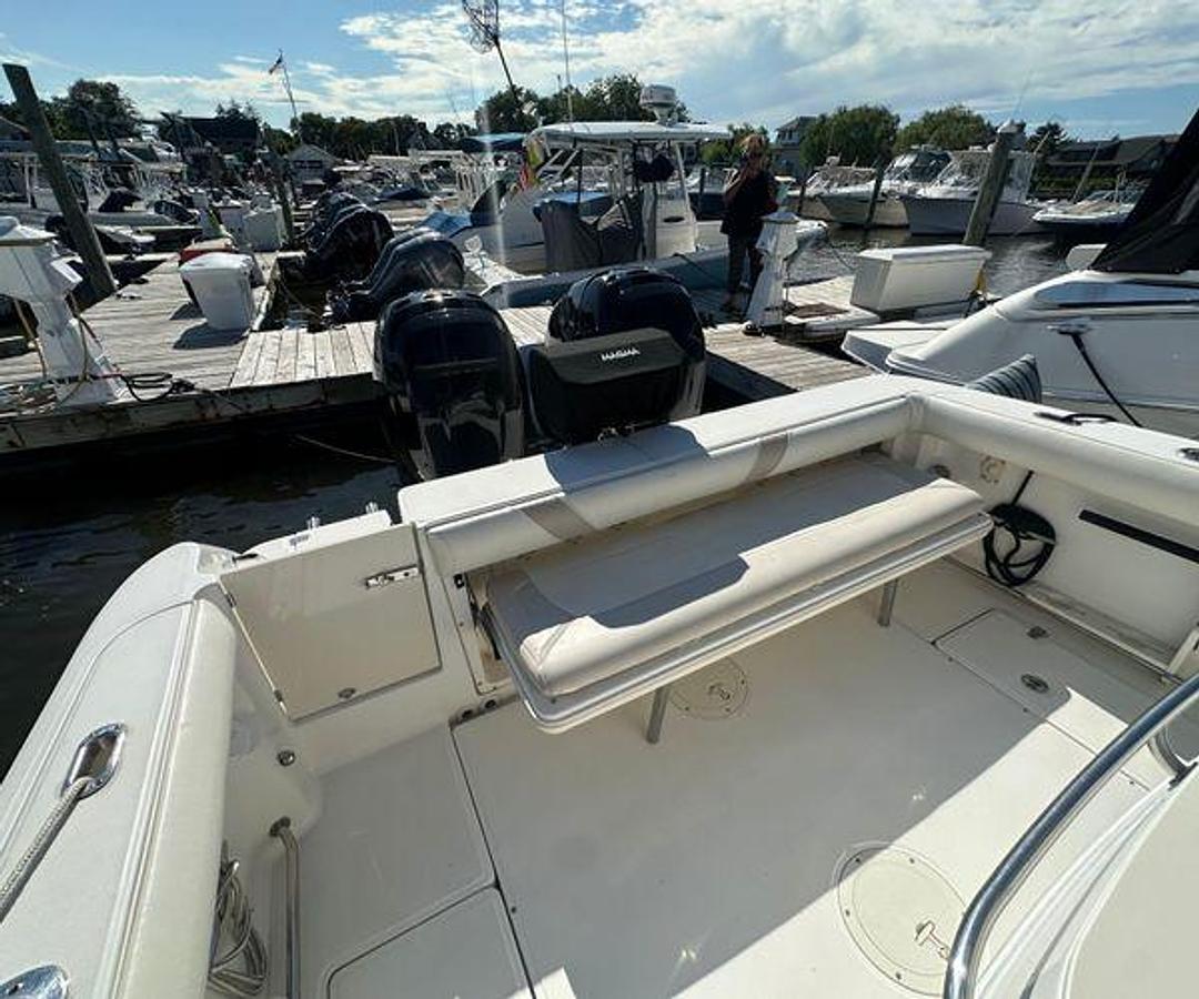 Used 2005 Boston Whaler 320 Outrage | 32ft