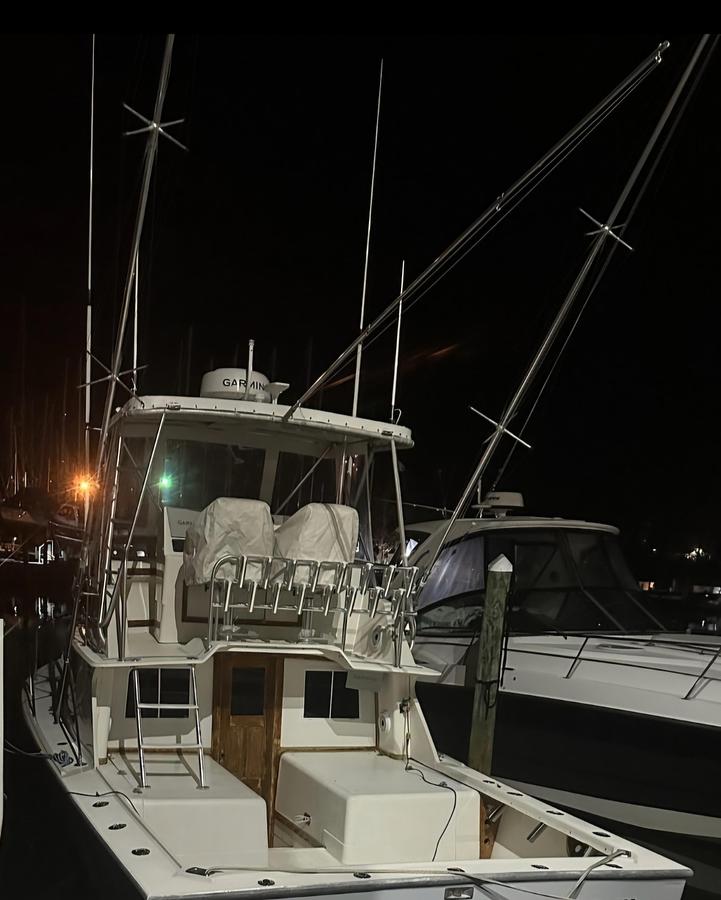 Used 1983 Blackfin 32 Flybridge | 32ft