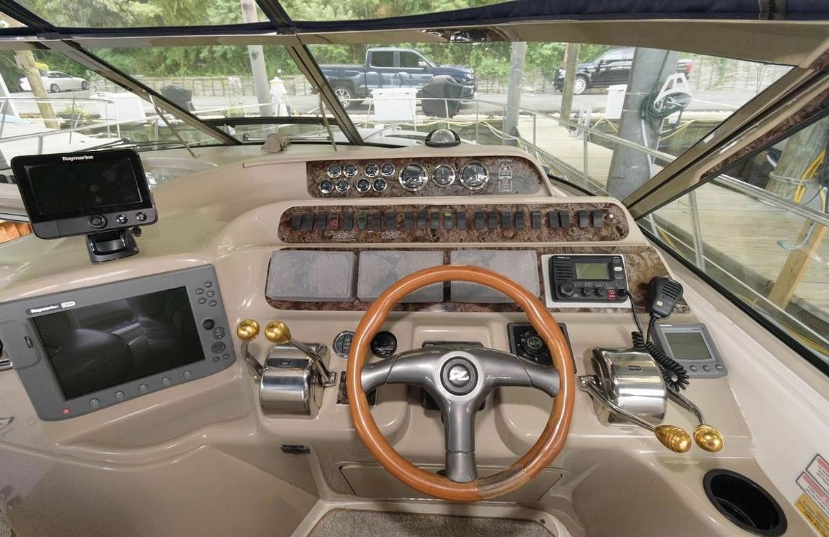 Used 1999 40' Sea Ray 400 Sundancer | 40ft