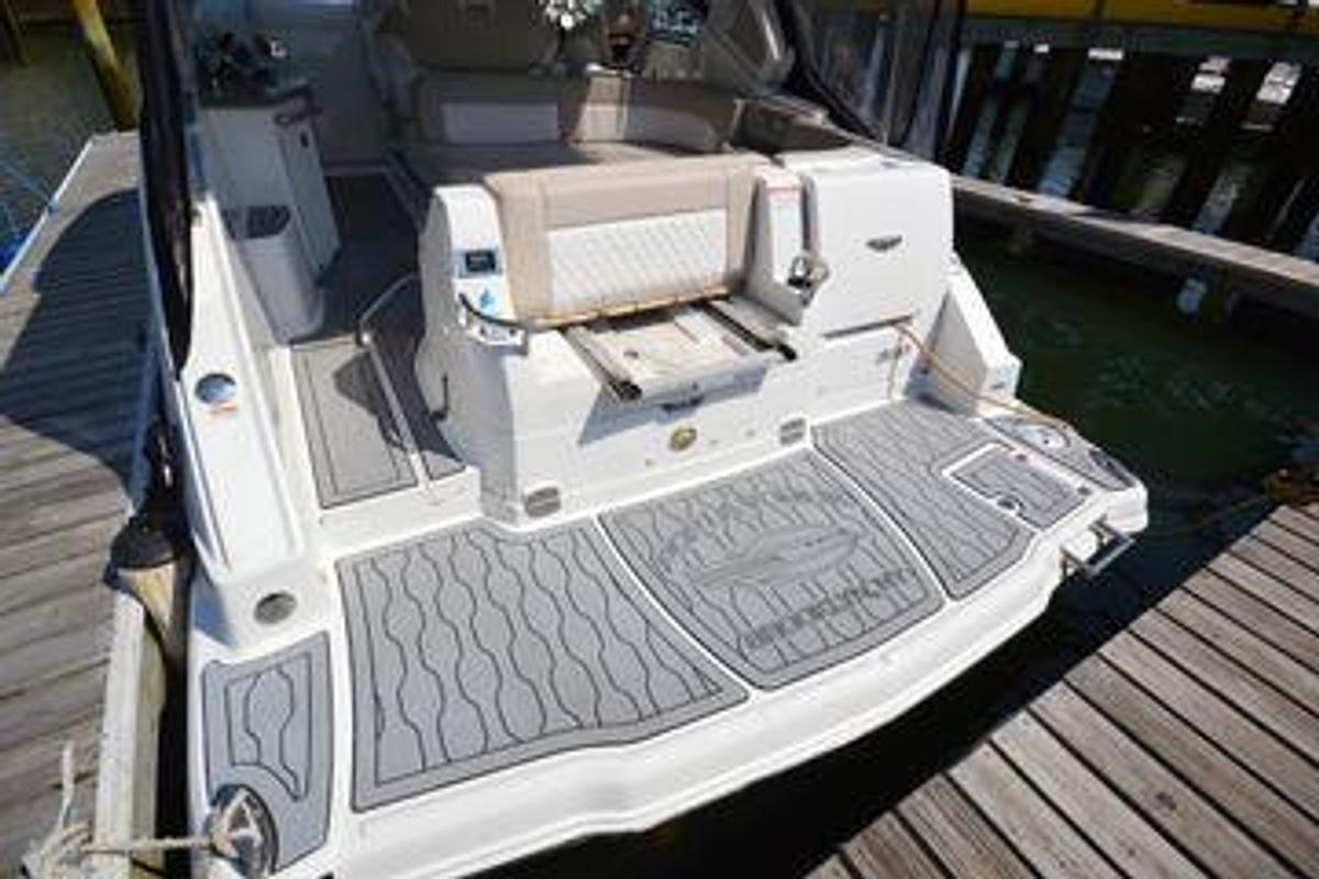 Used 2012 33' Chaparral 330 Signature | 33ft