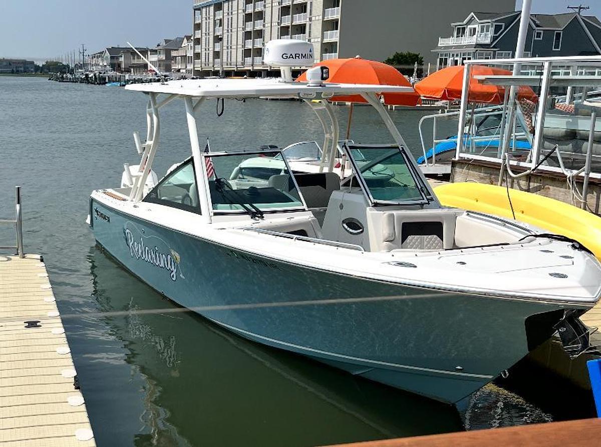 Used 2021 Sailfish 276 DC | 28ft