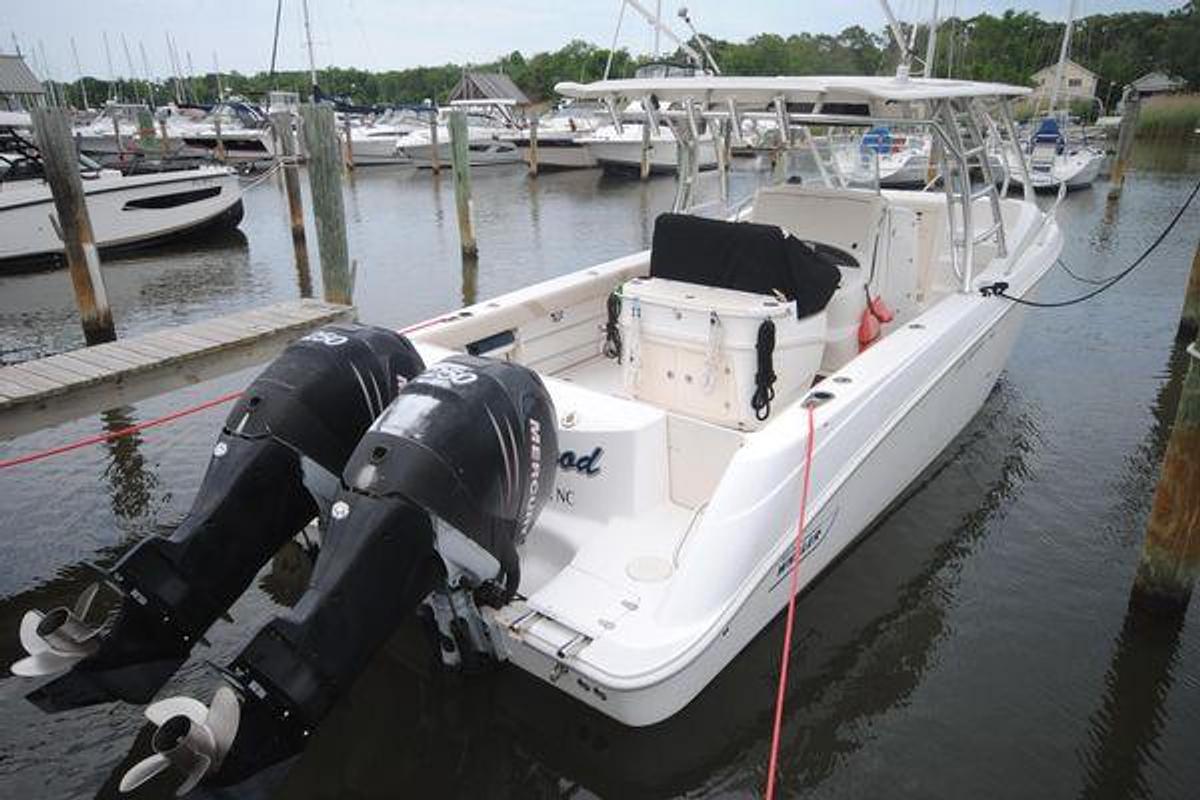 Used 2006 32' Boston Whaler 320 Outrage Cuddy Cabin | 32ft