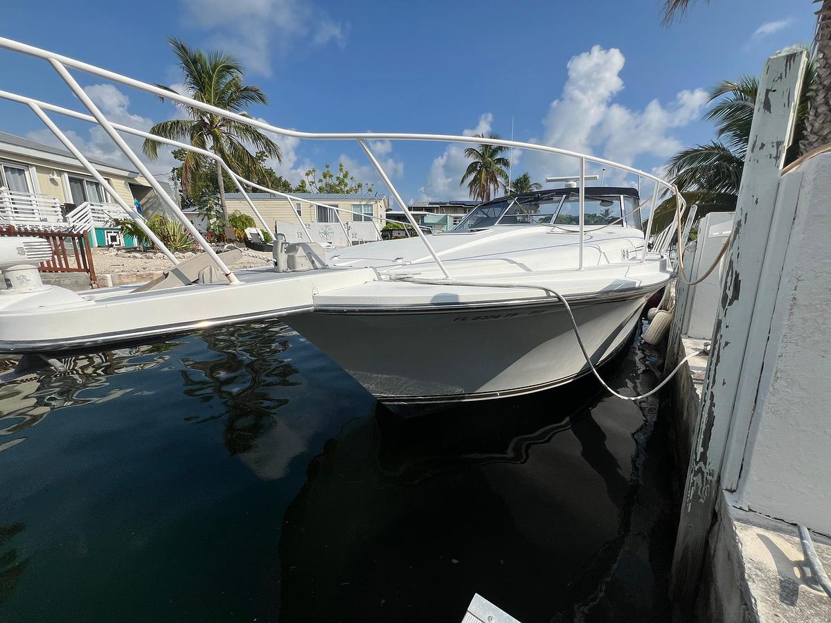 Used 1990 Trojan 11 Meter Express | 38ft