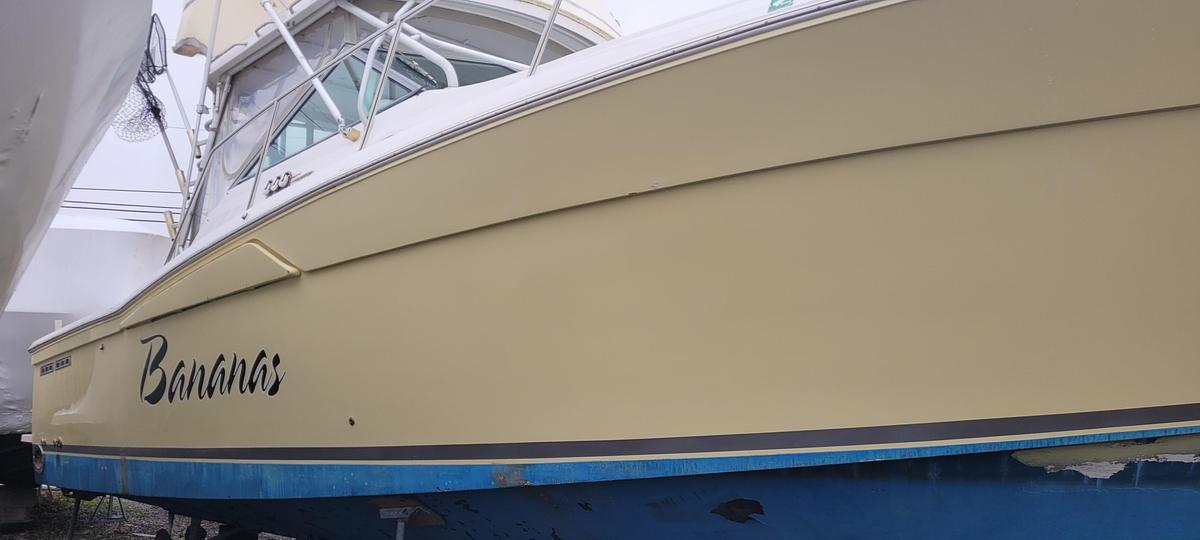 Used 2006 Wellcraft 330 Coastal | 33ft
