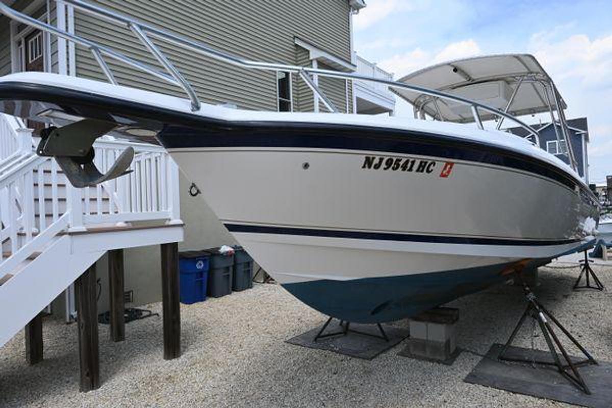 Used 32' Intrepid 323 Cuddy | 2002