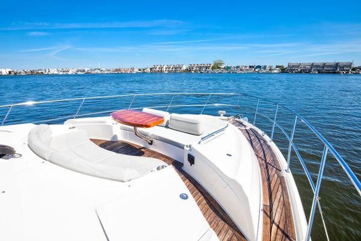 Used 2018 65' Sea Ray L650 | 65ft