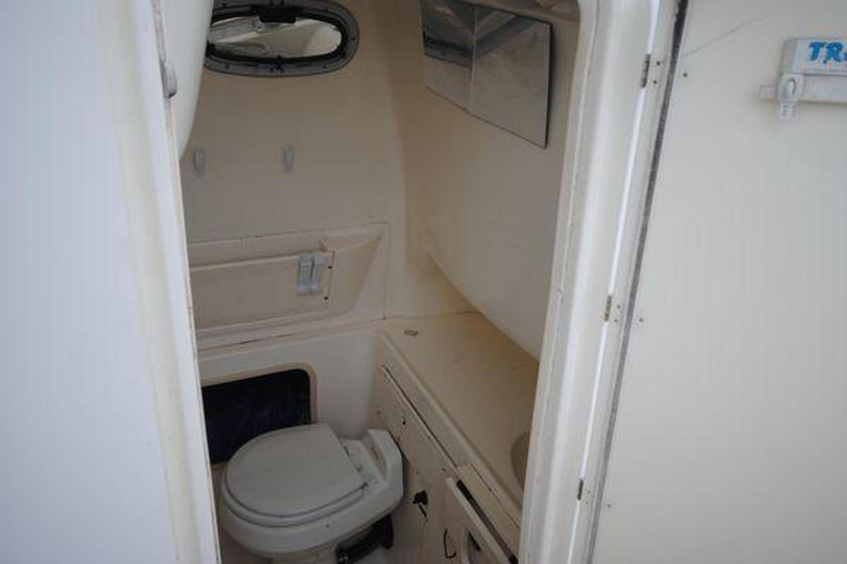 Used 2006 32' Boston Whaler 320 Outrage Cuddy Cabin | 32ft
