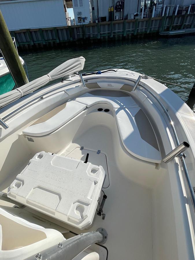 Used 2013 Pioneer 222 Sportfish | 22ft