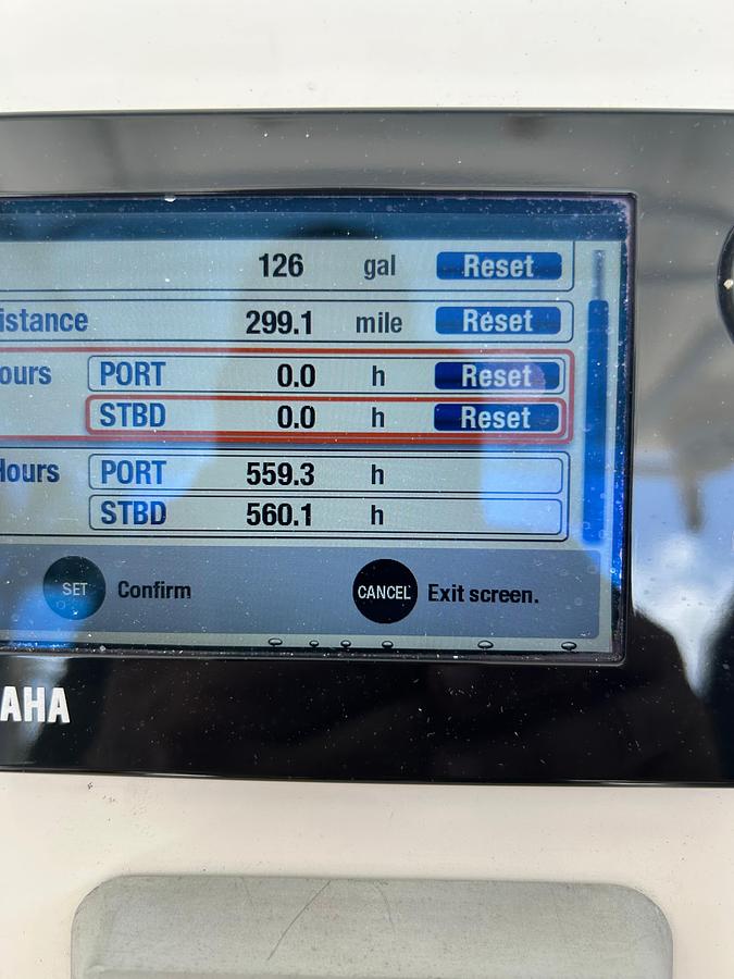 Used 2012 Edgewater 268CC | 27ft