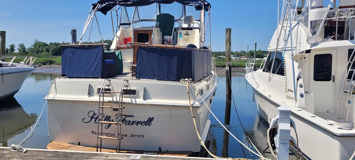 Used 1976 Hatteras 38 DC | 38ft
