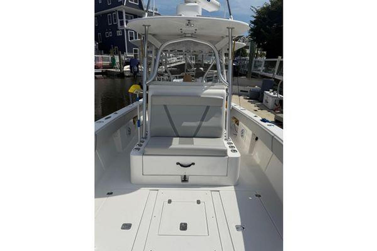 Used 2006 SeaVee 340B Center Console | 34ft