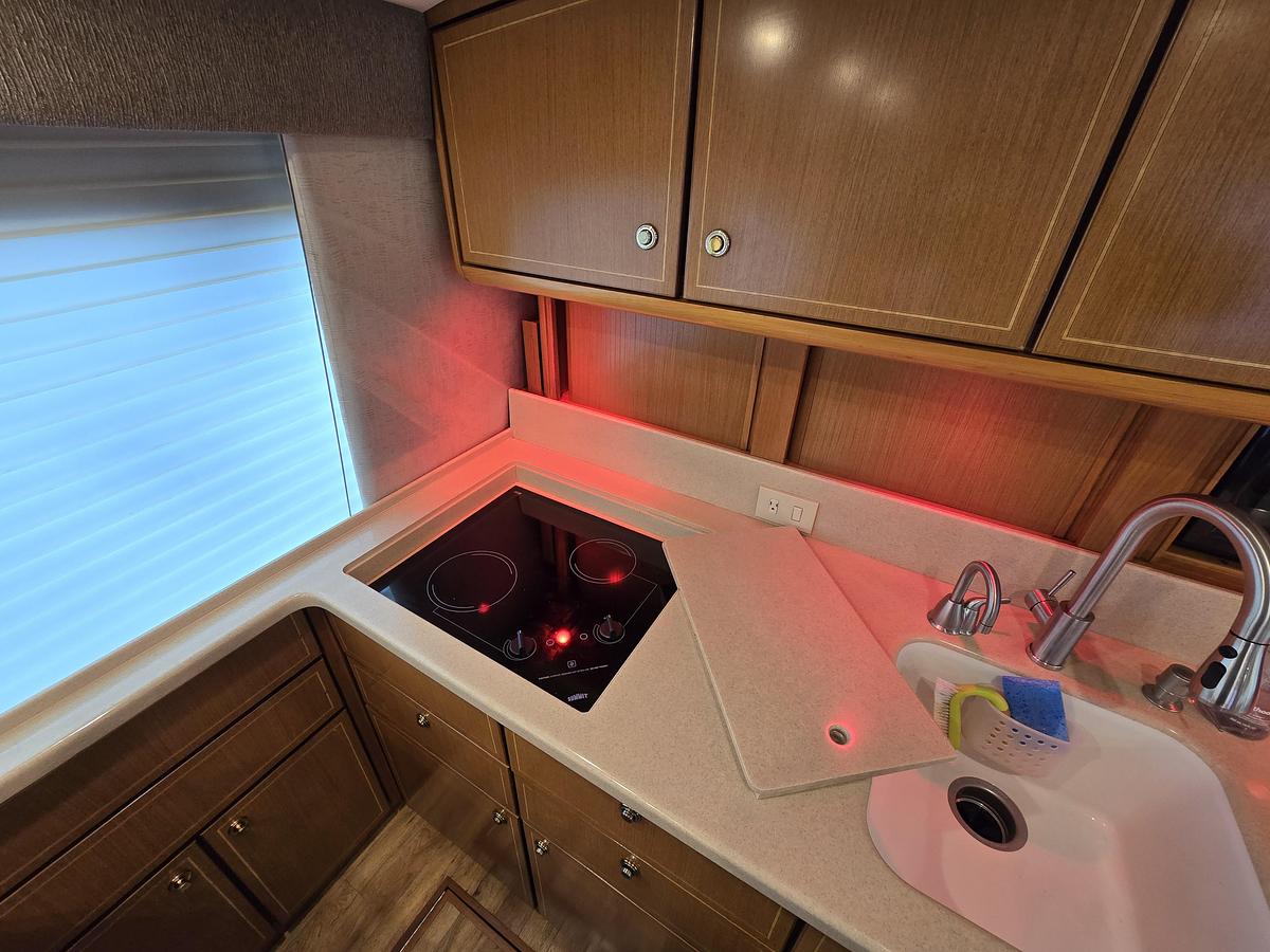 Used 2004 Ocean Yachts 50 Super Sport | 50ft
