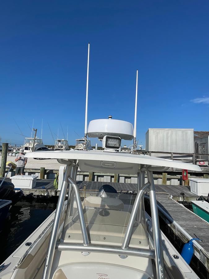 Used 2013 Pioneer 222 Sportfish | 22ft