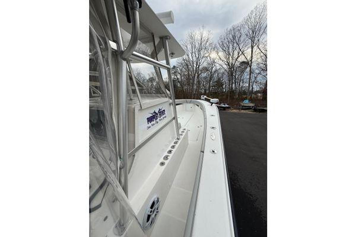 Used 2006 SeaVee 340B Center Console | 34ft