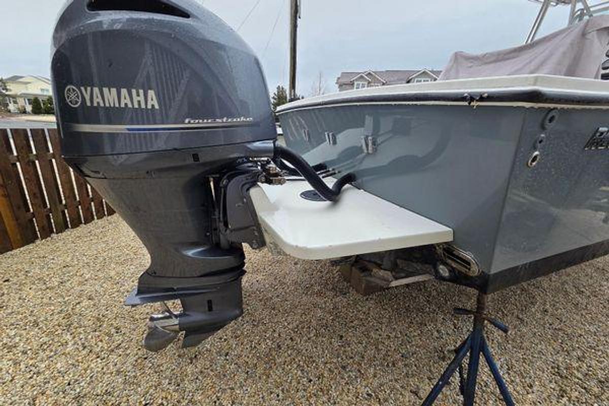 Used 1996 Regulator 26 Classic | 26ft
