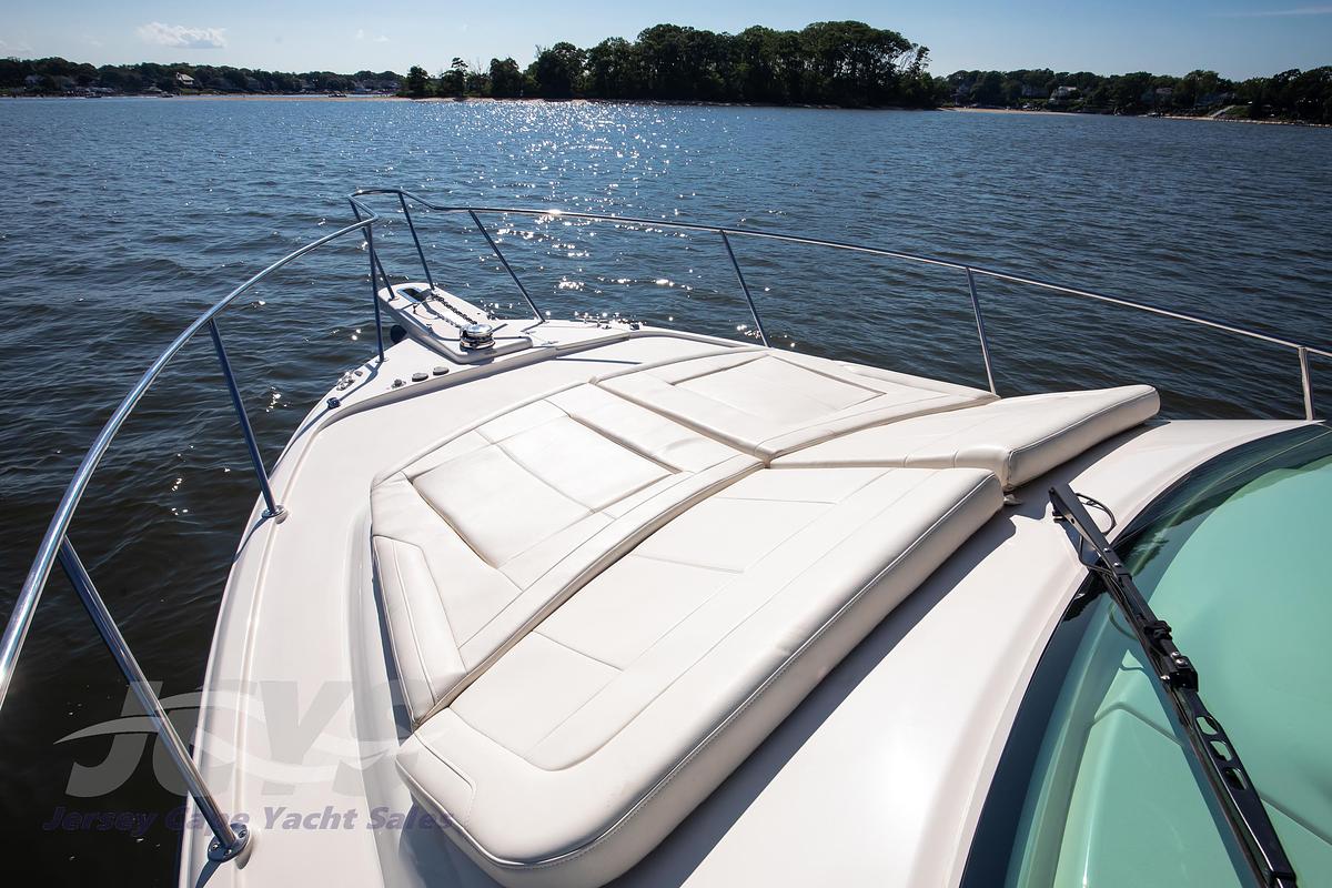 Used 2022 33' Grady-White 330 Express | 33ft