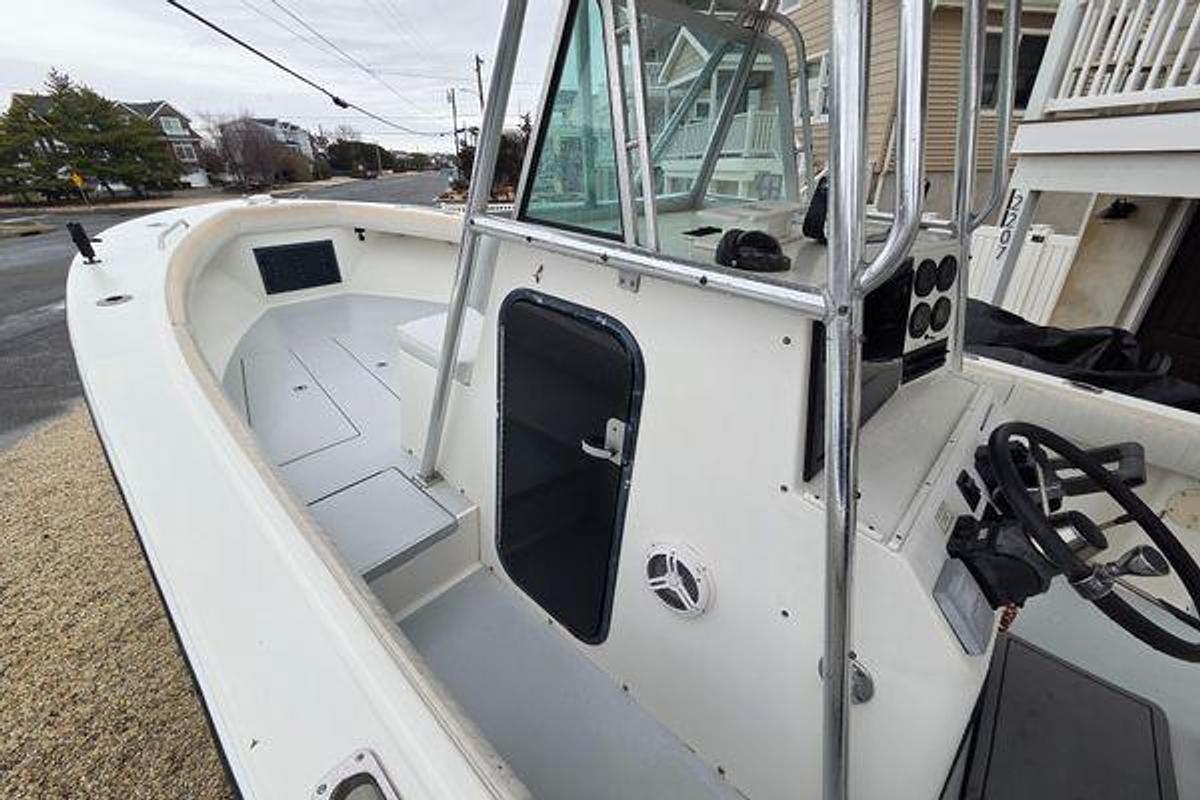Used 1996 Regulator 26 Classic | 26ft