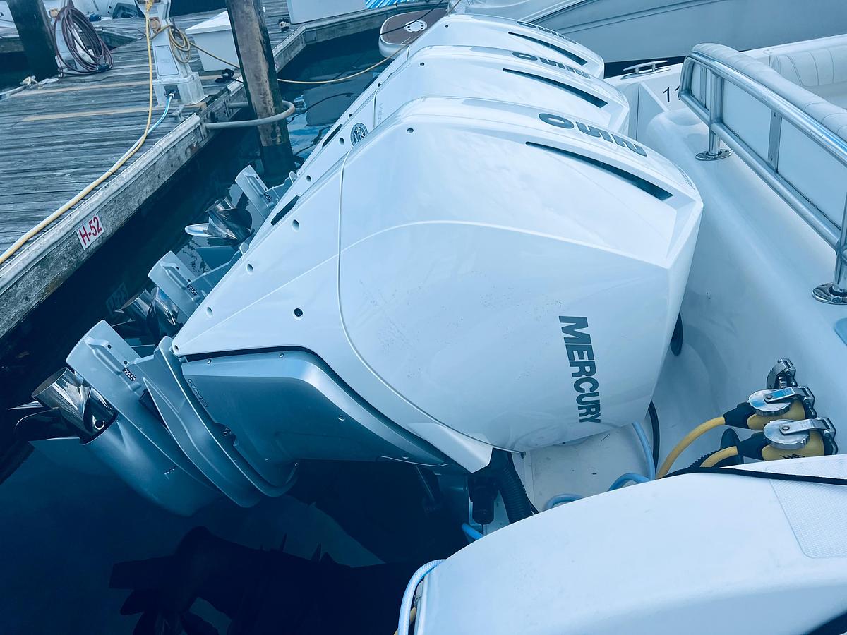 Used 2004 Fountain 38 LX | 38ft