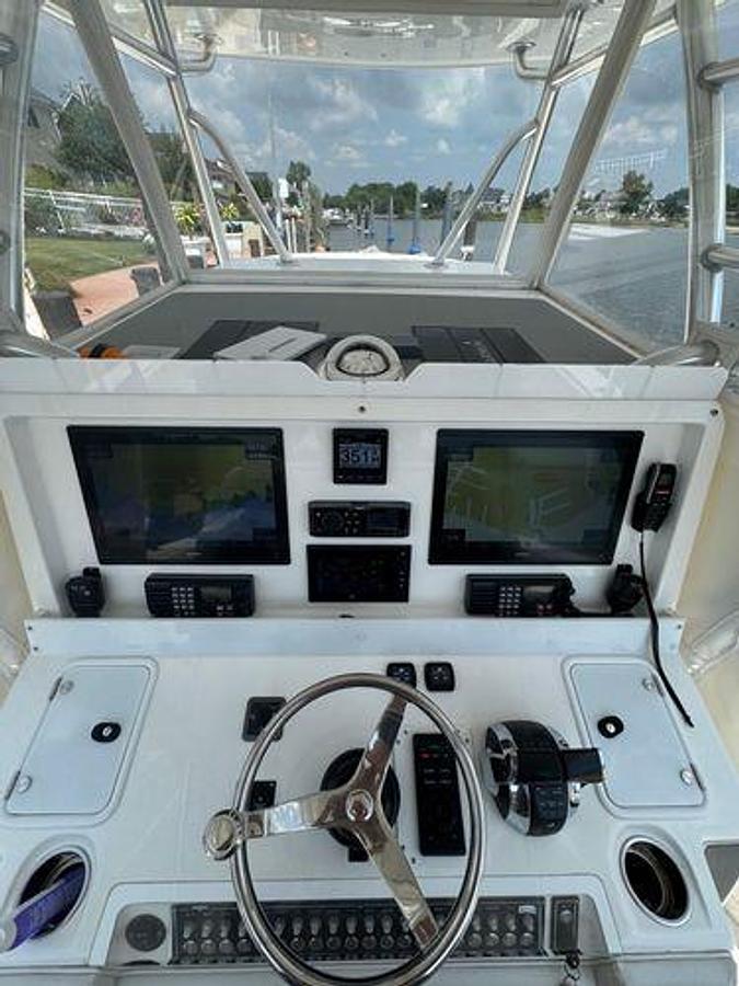 Used 2018 43' Invincible 43 Open Fisherman | 43ft