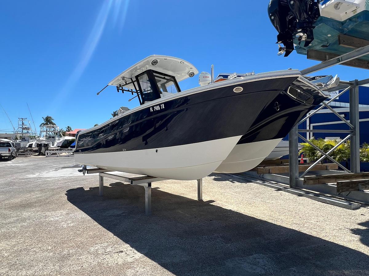 Used 2024 World Cat 260 CC-X | 26ft