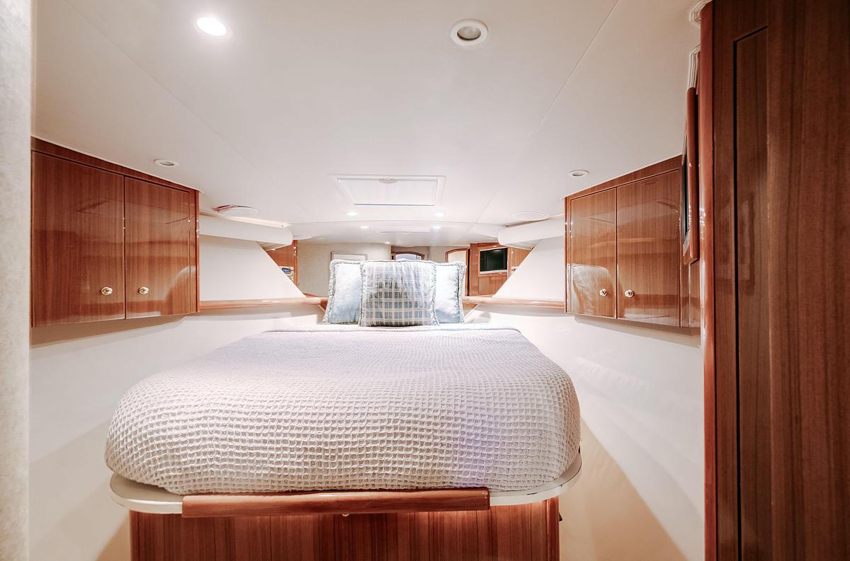 Used 2007 Viking Express | 52ft