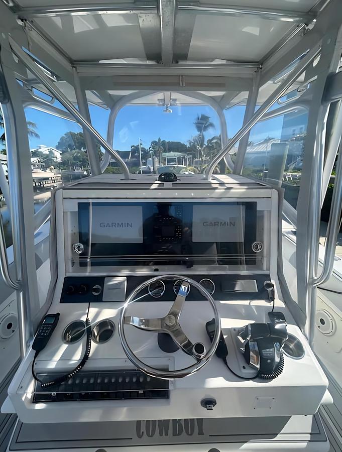 Used 2004 SeaVee 340B | 34ft