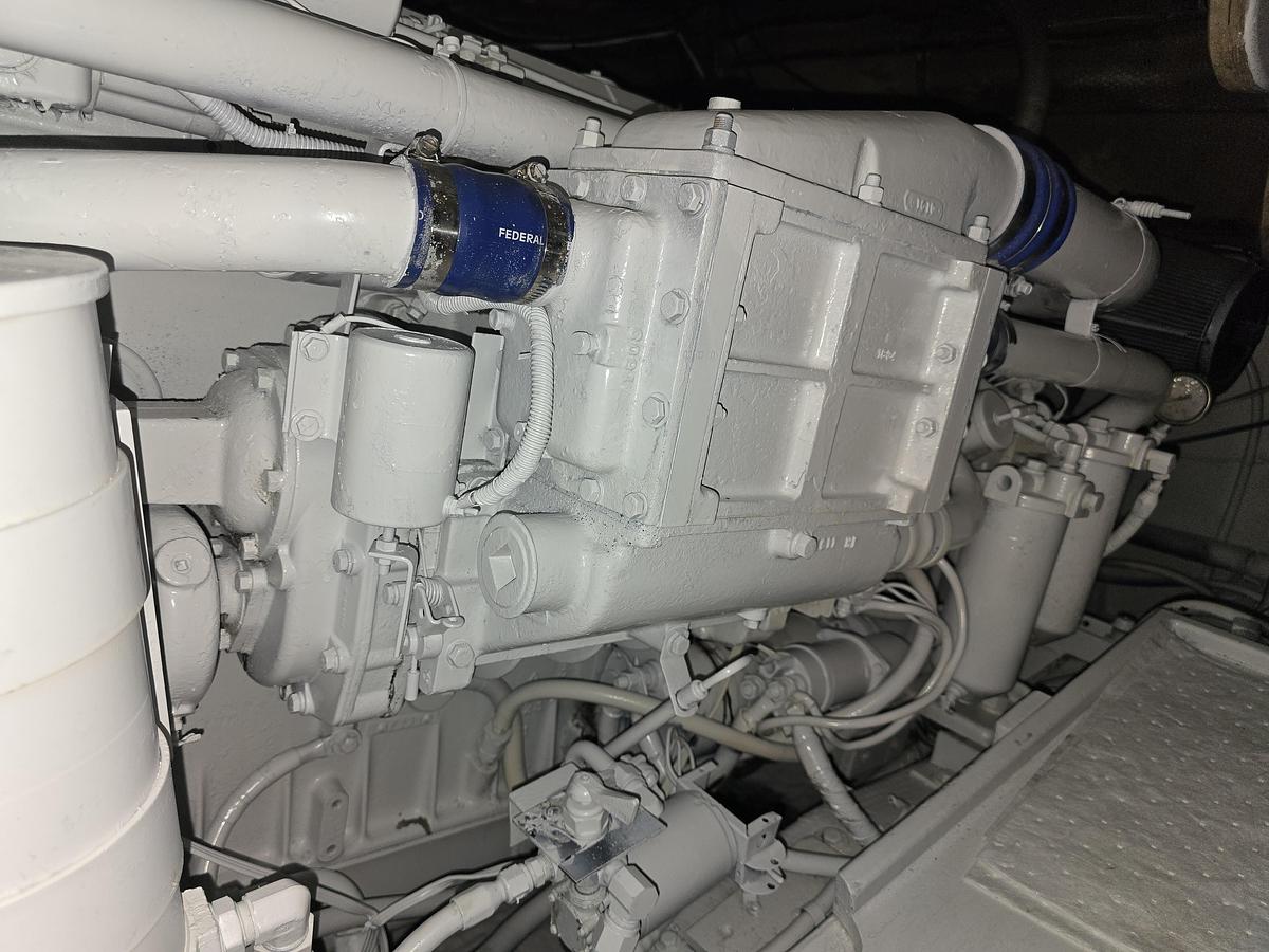 Used 1988 46' Post 46 Convertible | 46ft
