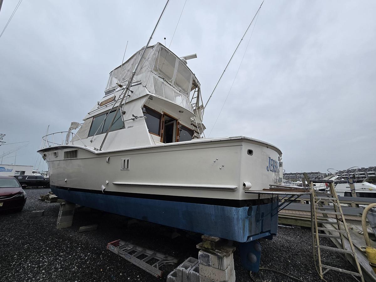 Used 1975 Hatteras 46 Convertible | 46ft